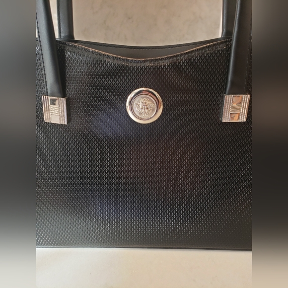 Classic Black Leather Long Strap Shoulder Bag with Silver Accents - Picture 2 of 12